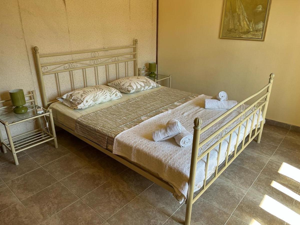 Guesthouse Kaliepia Ierissós Zewnętrze zdjęcie