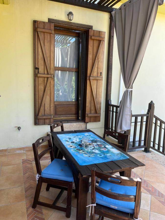 Guesthouse Kaliepia Ierissós Zewnętrze zdjęcie