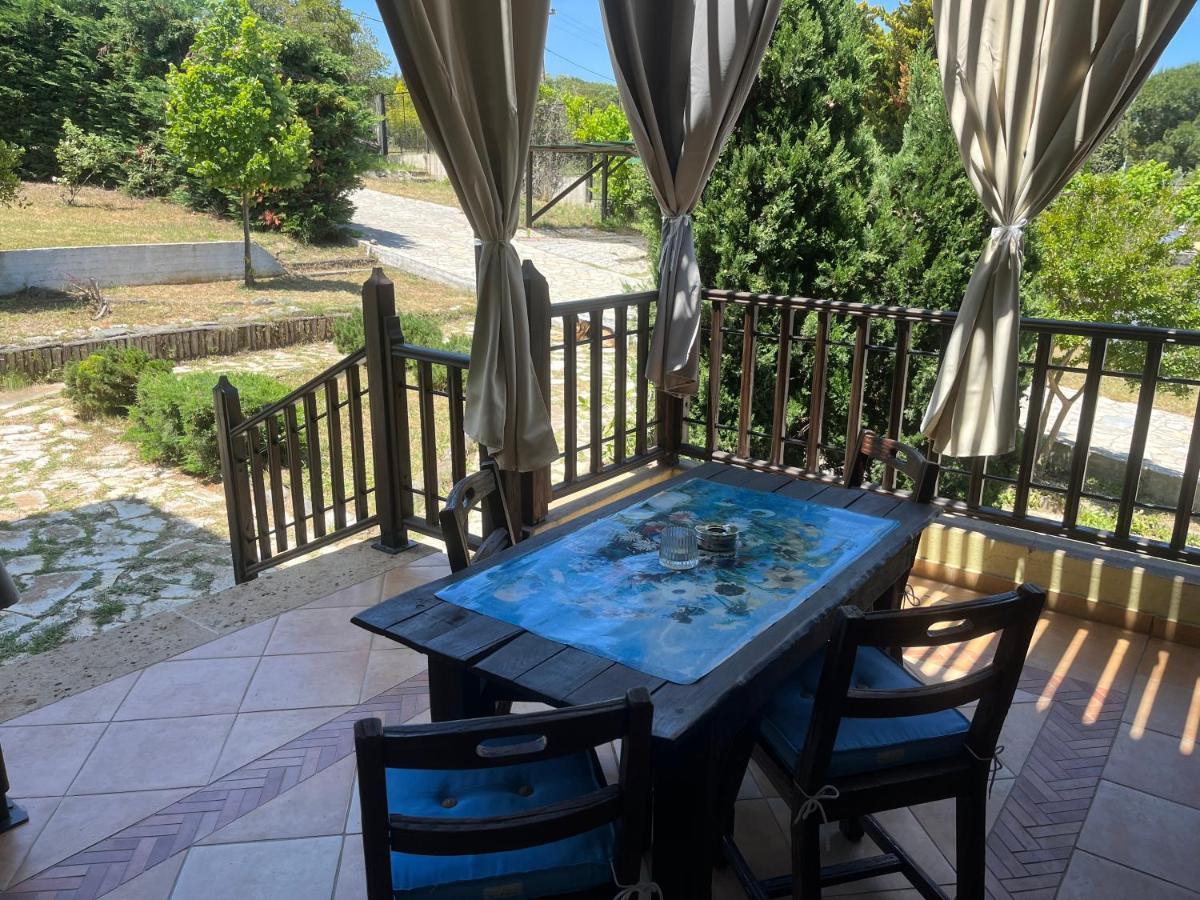 Guesthouse Kaliepia Ierissós Zewnętrze zdjęcie