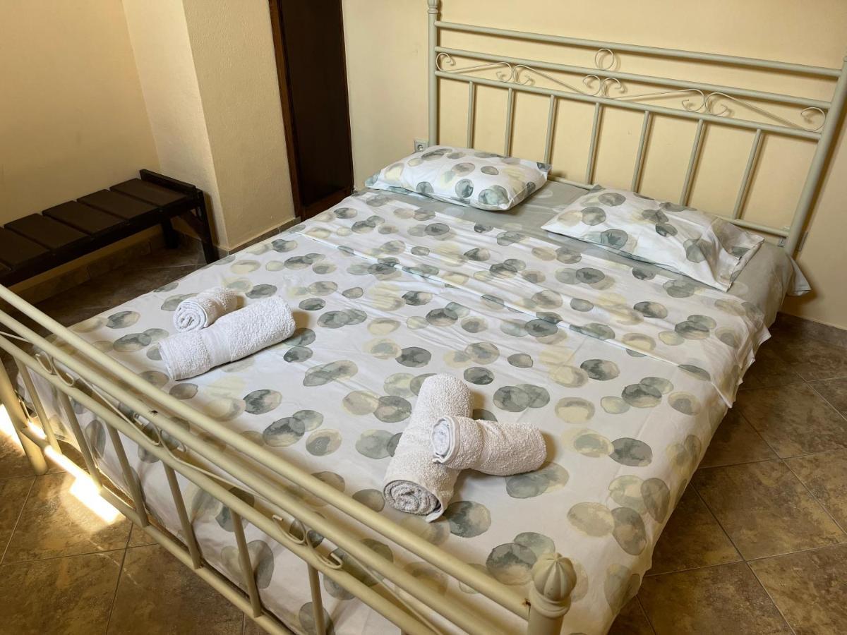 Guesthouse Kaliepia Ierissós Zewnętrze zdjęcie