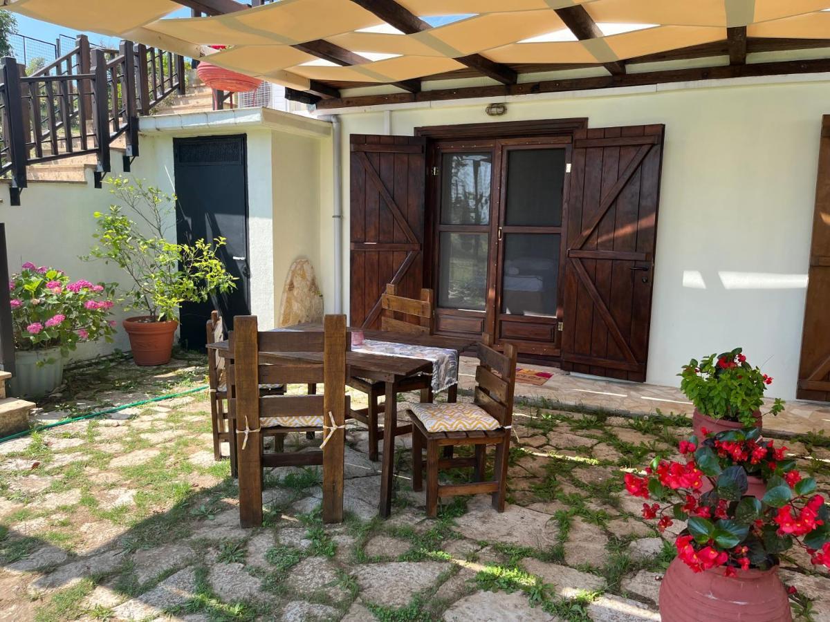 Guesthouse Kaliepia Ierissós Zewnętrze zdjęcie