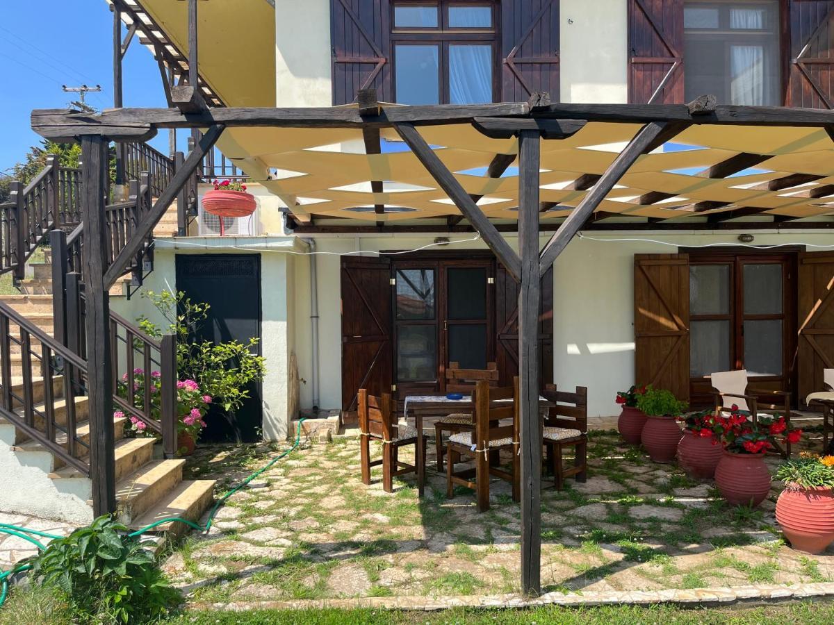 Guesthouse Kaliepia Ierissós Zewnętrze zdjęcie